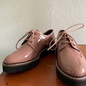 Anthropologie Creeper Oxford Bordo Patent